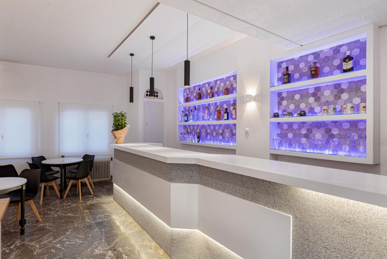 Venus Minimal Hotel Tínos Eksteriør billede